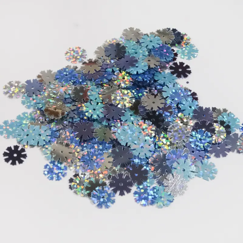 Assorted Snowflake Charms – 15mm Diameter Mix