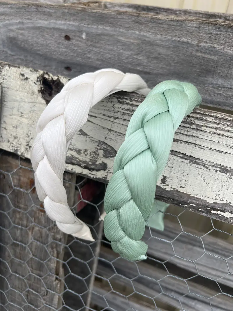 Braided Fabric Headband – Soft, Stretchy & Stylish