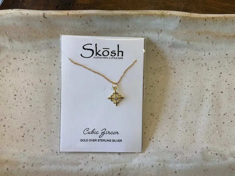Floral Compass Necklace – Direction & Beauty Combined