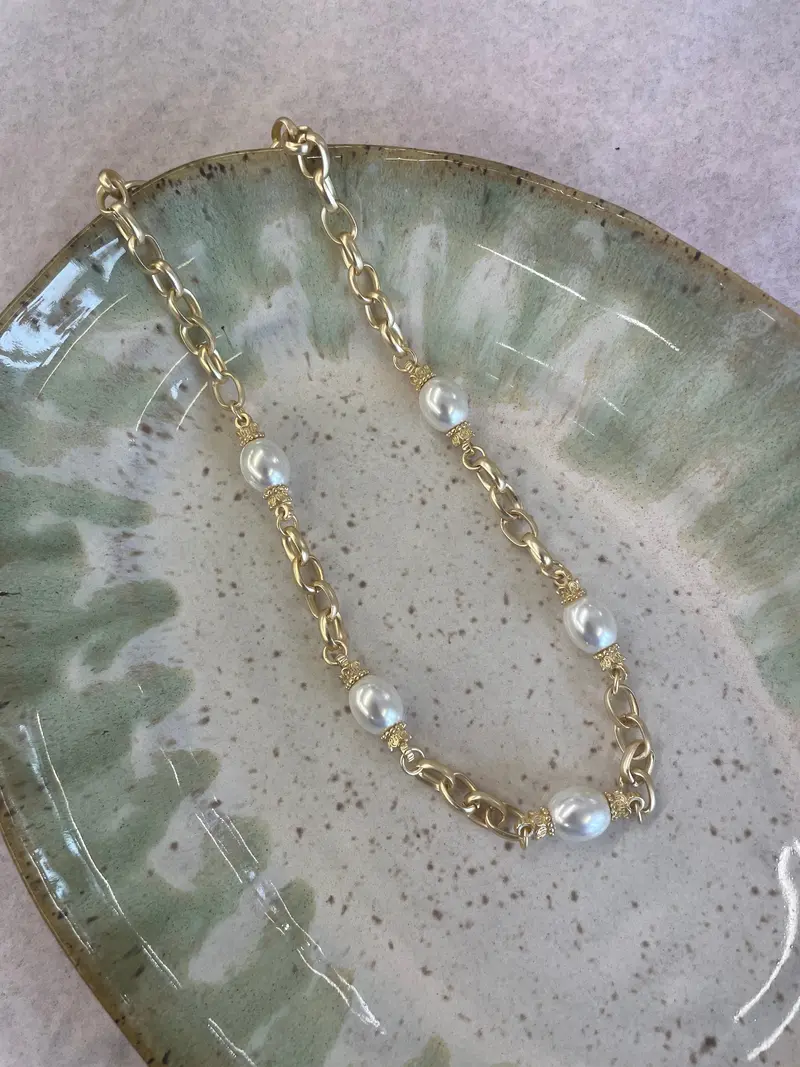 Regal Pearl Statement Necklace