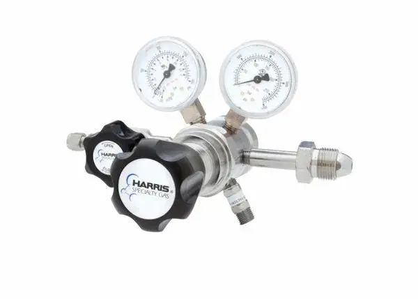 Harris 722C-050-580-E Ultra-High-Purity Two-Stage Brass Regulator – 722C050580E 1